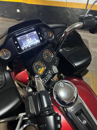 HARLEY-DAVIDSON ROAD GLIDE ULTRA 
